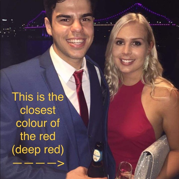 Abyss by Abby Formal / Cocktail Dress Tagged as Size L (but fits 10/12) - Picture 4 of 12